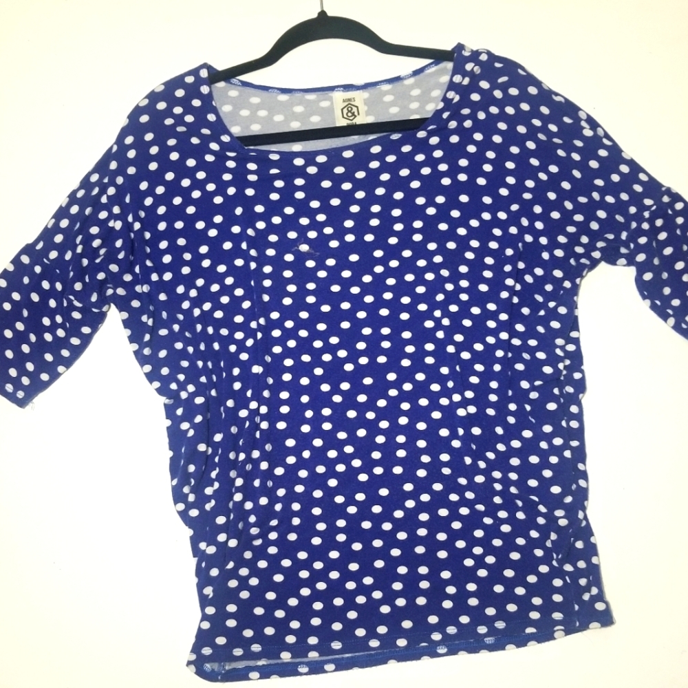 Agnes and Dora dolman size small